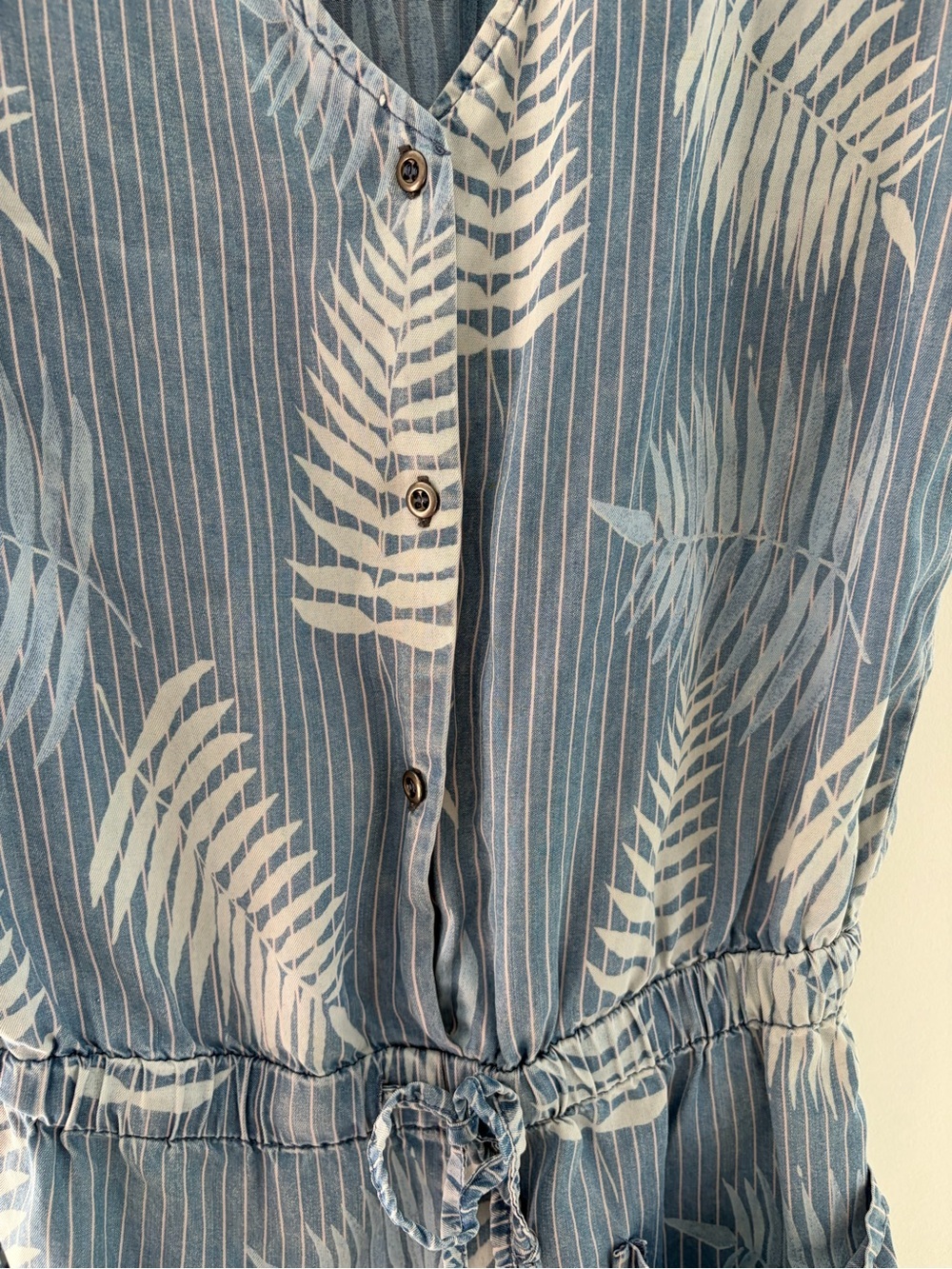 Billy T Light Blue Leaf-Print Short Romper, XS - Picture 6 of 12